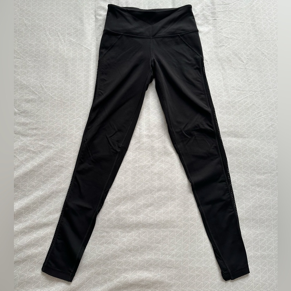 vs cutout leggings